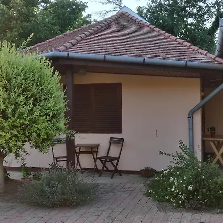 Korona étterem Panzió Nocleg ze śniadaniem Balatonberény