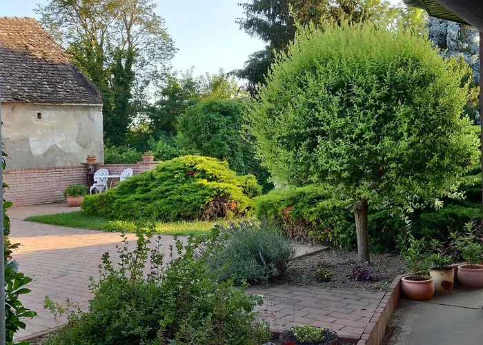 Korona Panzio 3* Balatonberény