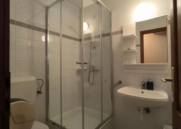 Korona Panzio Bed & Breakfast Balatonberény