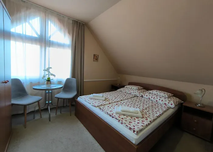 Bed & Breakfast Korona Panzio Balatonberény